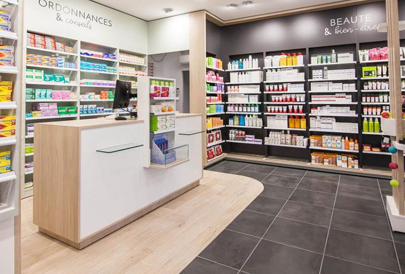 Healthcare Centre Interiors Company in dubai UAE https://www.greeneyeinteriors.com +971-521057585, +971-043928780